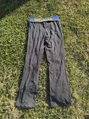 j2 Sport Michigan Fold Over Yoga Pants Size M